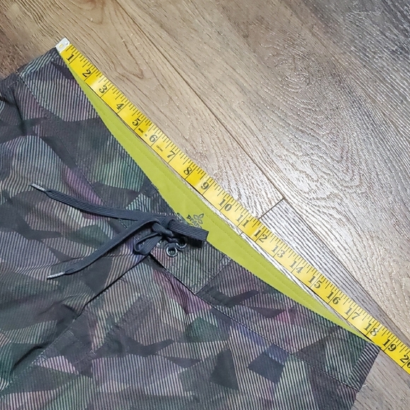 Prana Hybrid Green and Purple Board Shorts with  Geometric Design - Picture 8 of 9